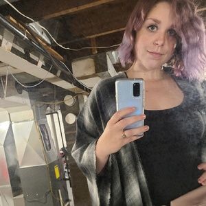 Meet your Posher, Brooke